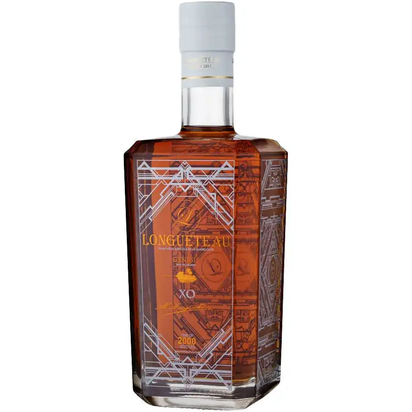 Image of the front of the bottle of the rum Genesis XO