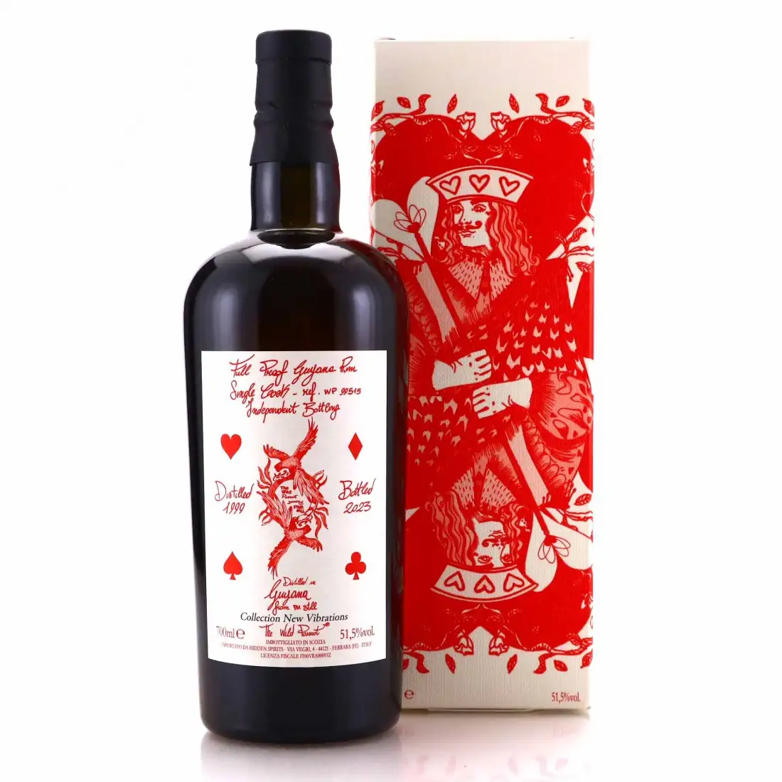 Image of the front of the bottle of the rum Hidden Spirits (LMDW)