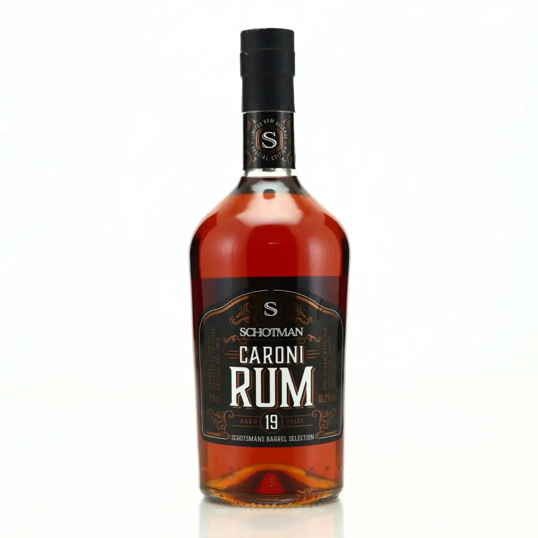 Image of the front of the bottle of the rum 1999