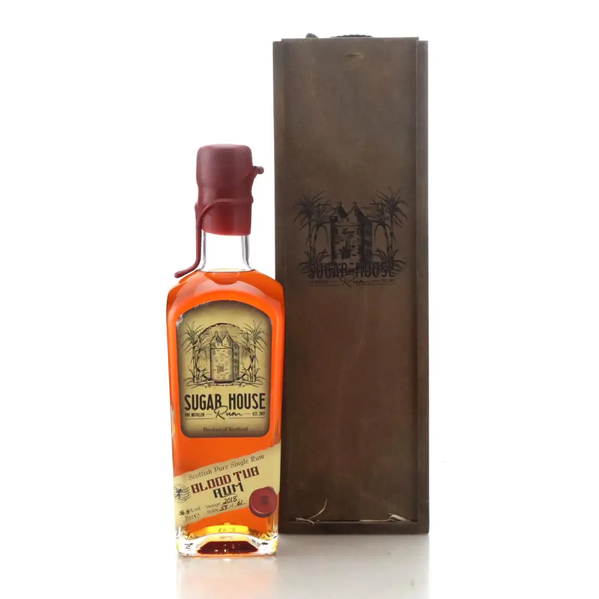 High resolution image of Strathearn Sugar House Blood Tub Rum 2018
