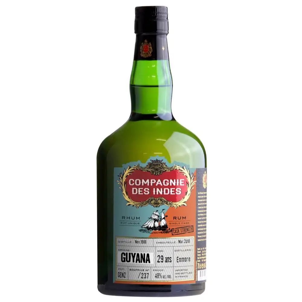 Image of the front of the bottle of the rum Guyana