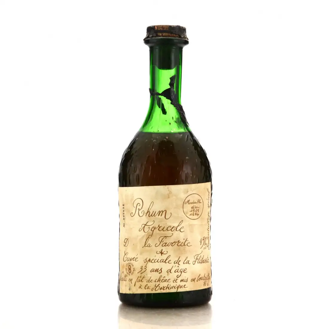 High resolution image of the bottle