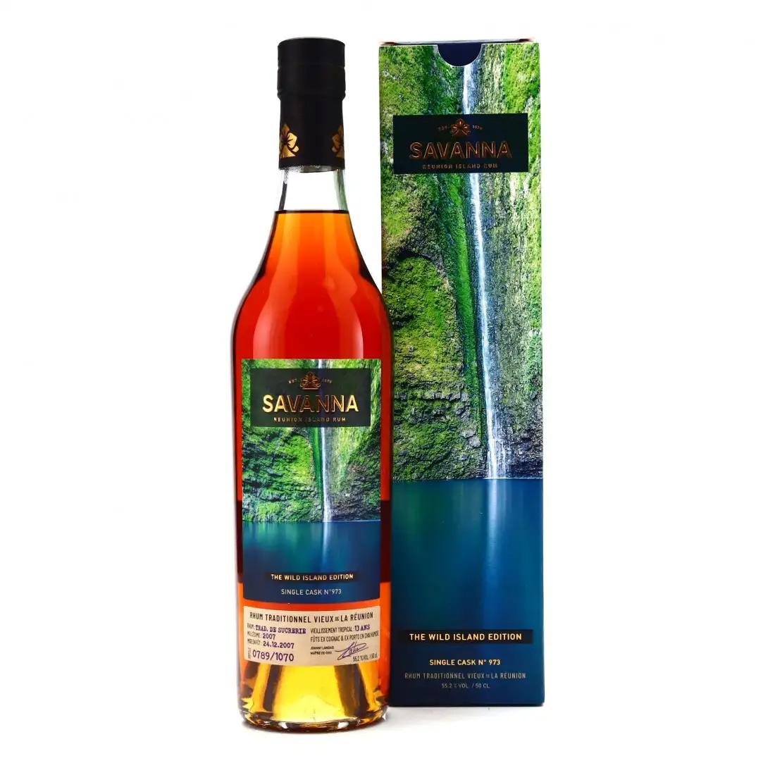 Image of the front of the bottle of the rumThe Wild Island Édition - Cascade