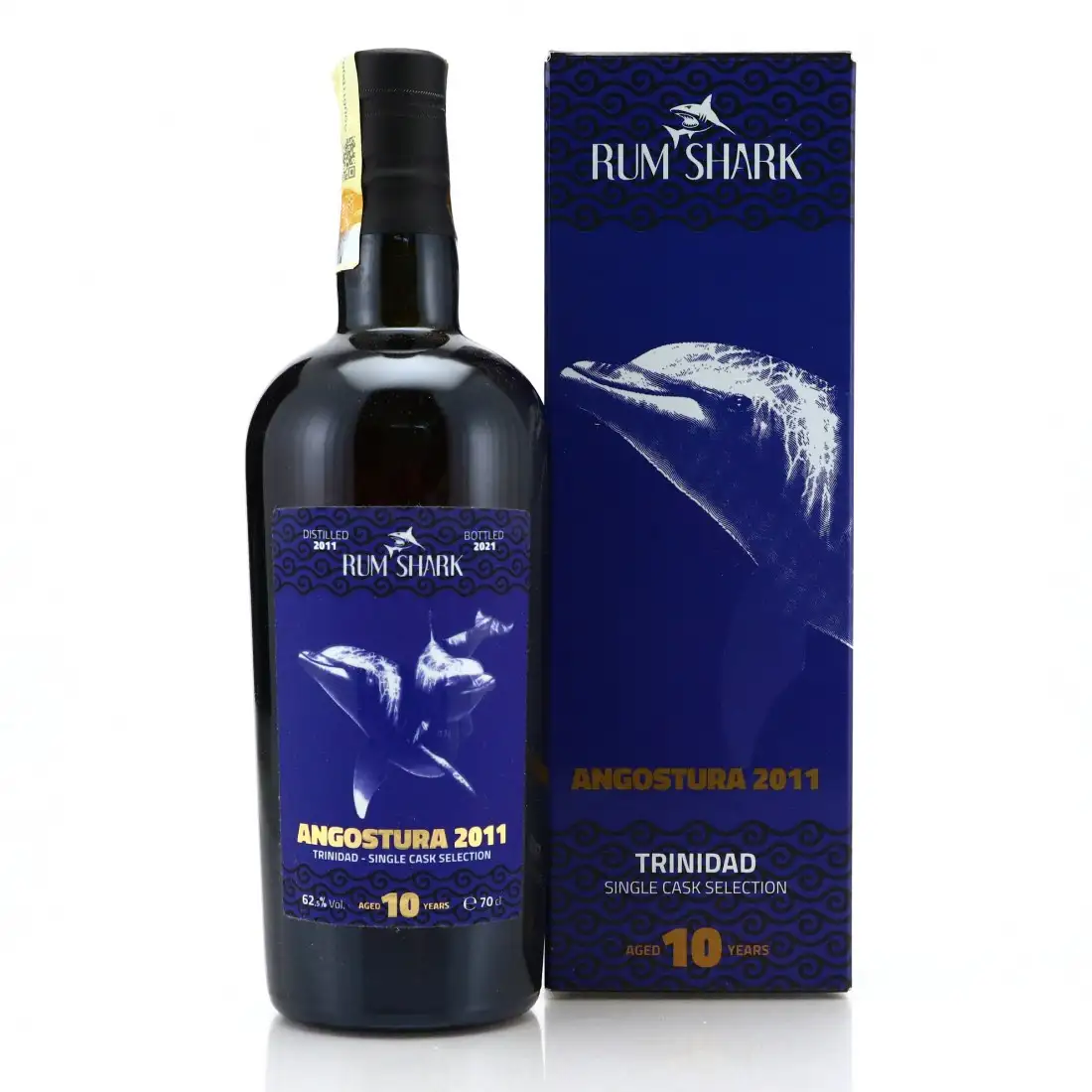 Image of the front of the bottle of the rumAngostura