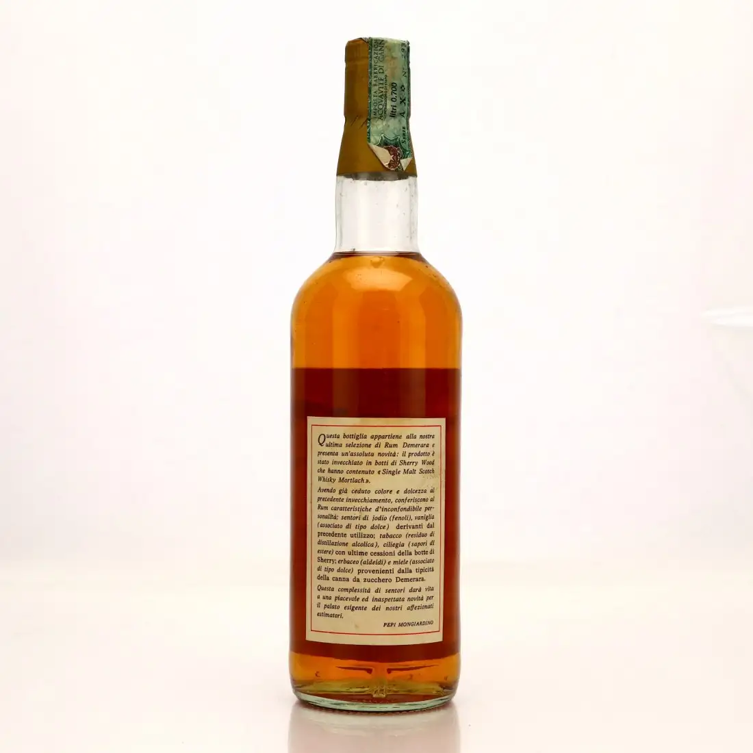 High resolution image of the bottle