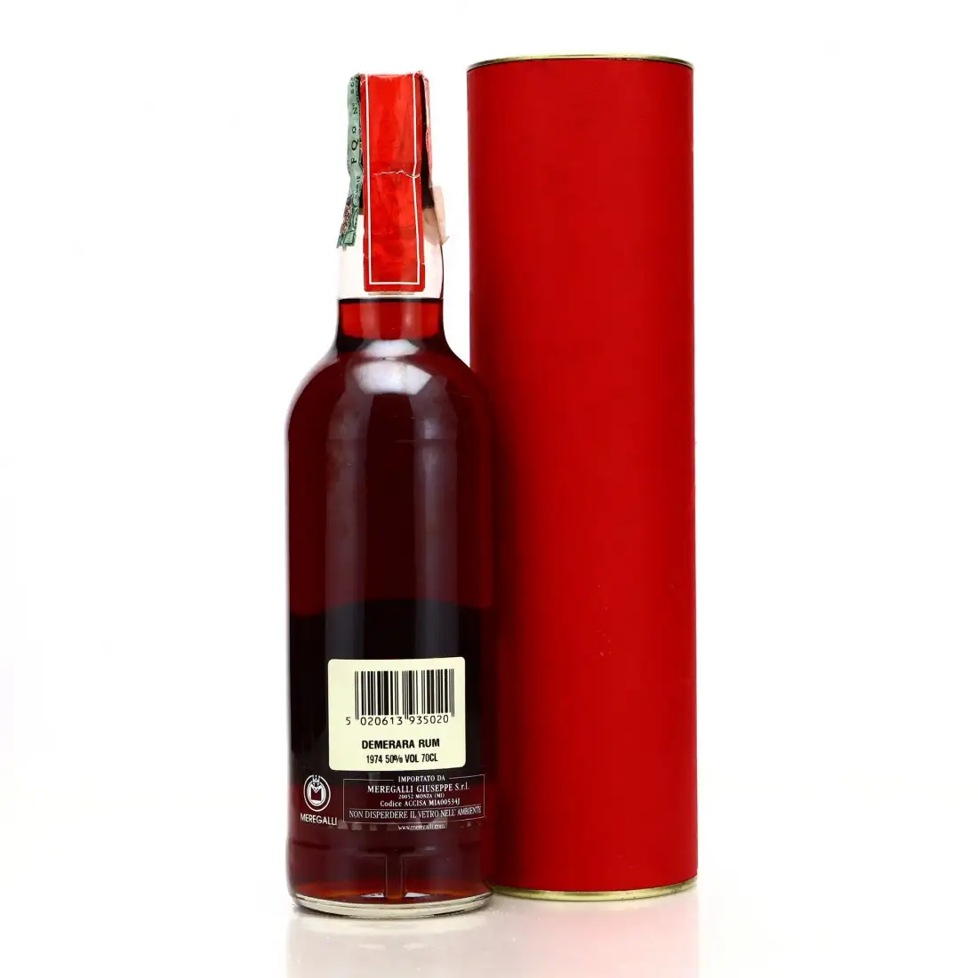 High resolution image of the bottle