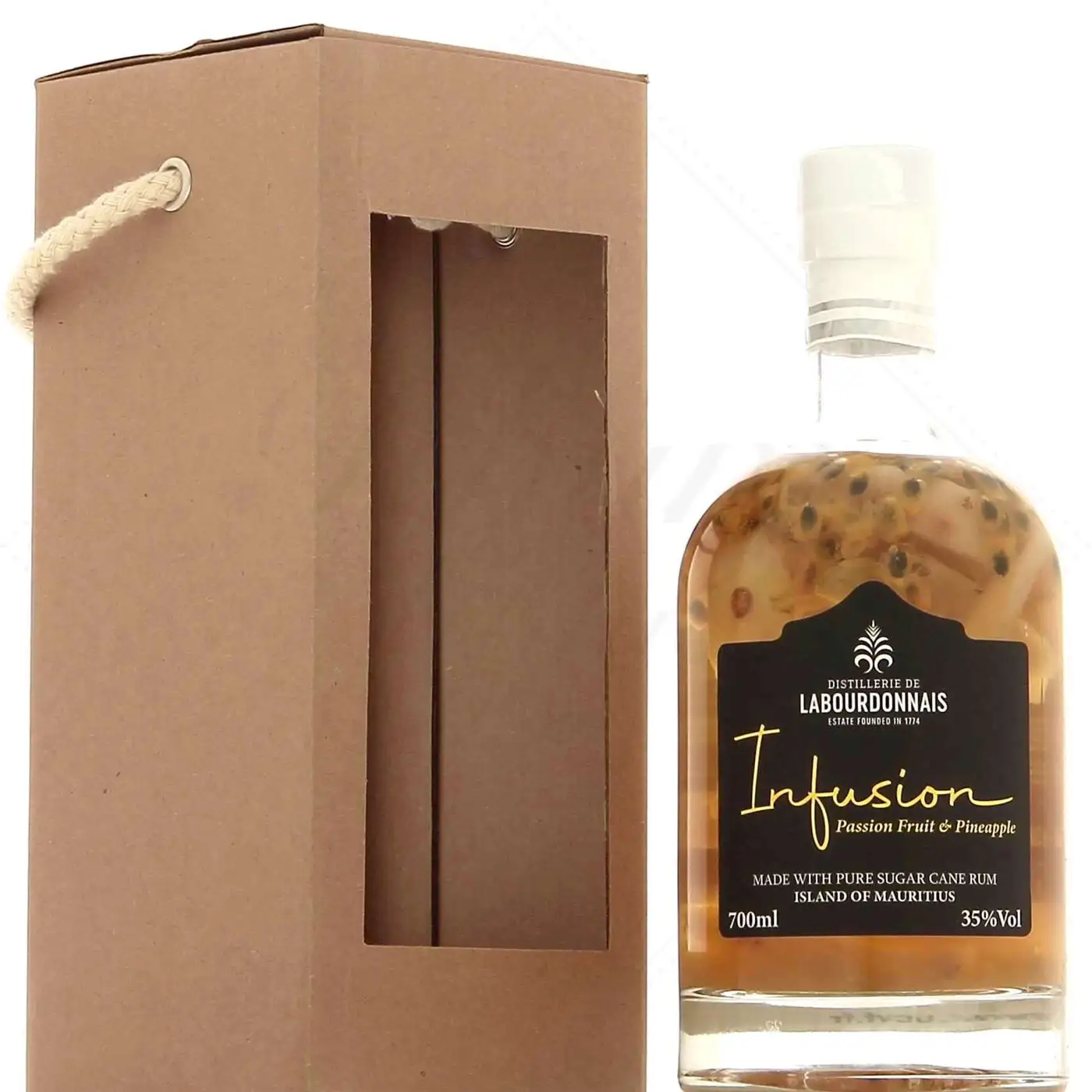 Image of the front of the bottle of the rumInfusion Passion-Ananas