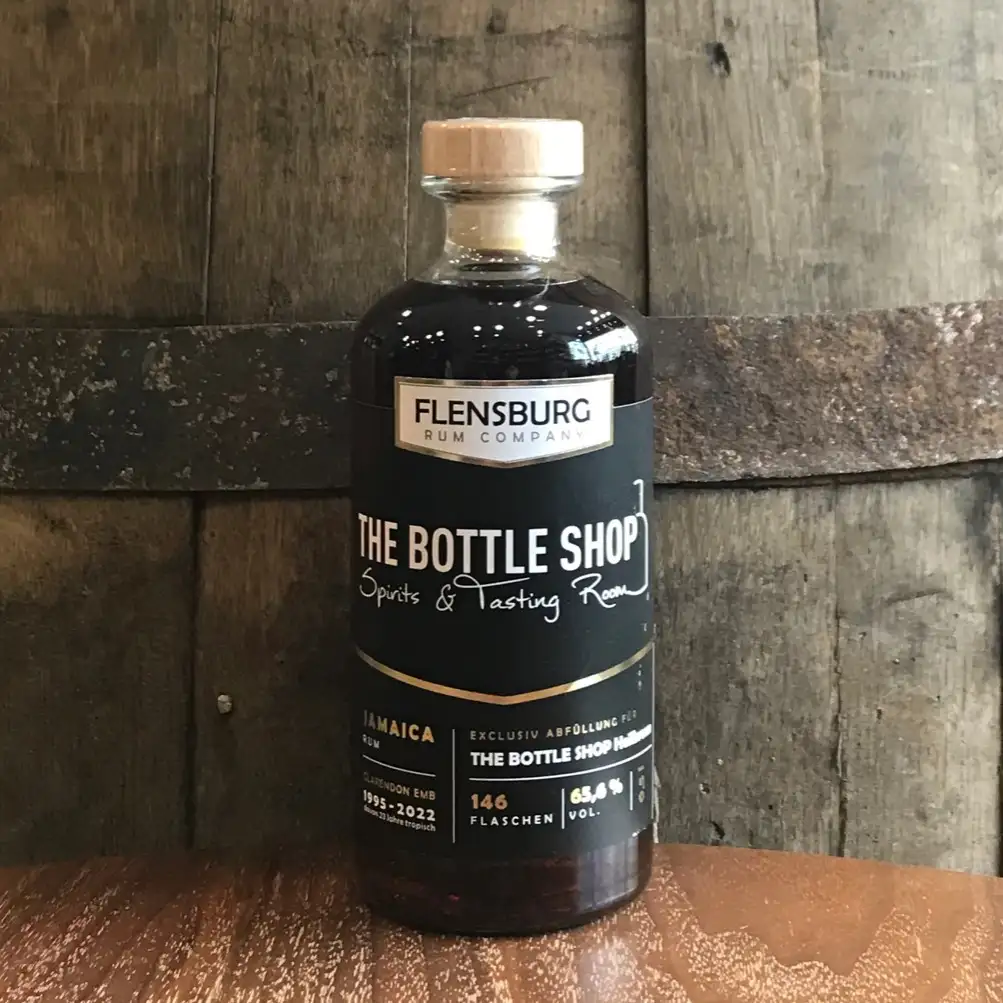 Image of the front of the bottle of the rum Flensburg Rum Company The Bottle Shop EMB