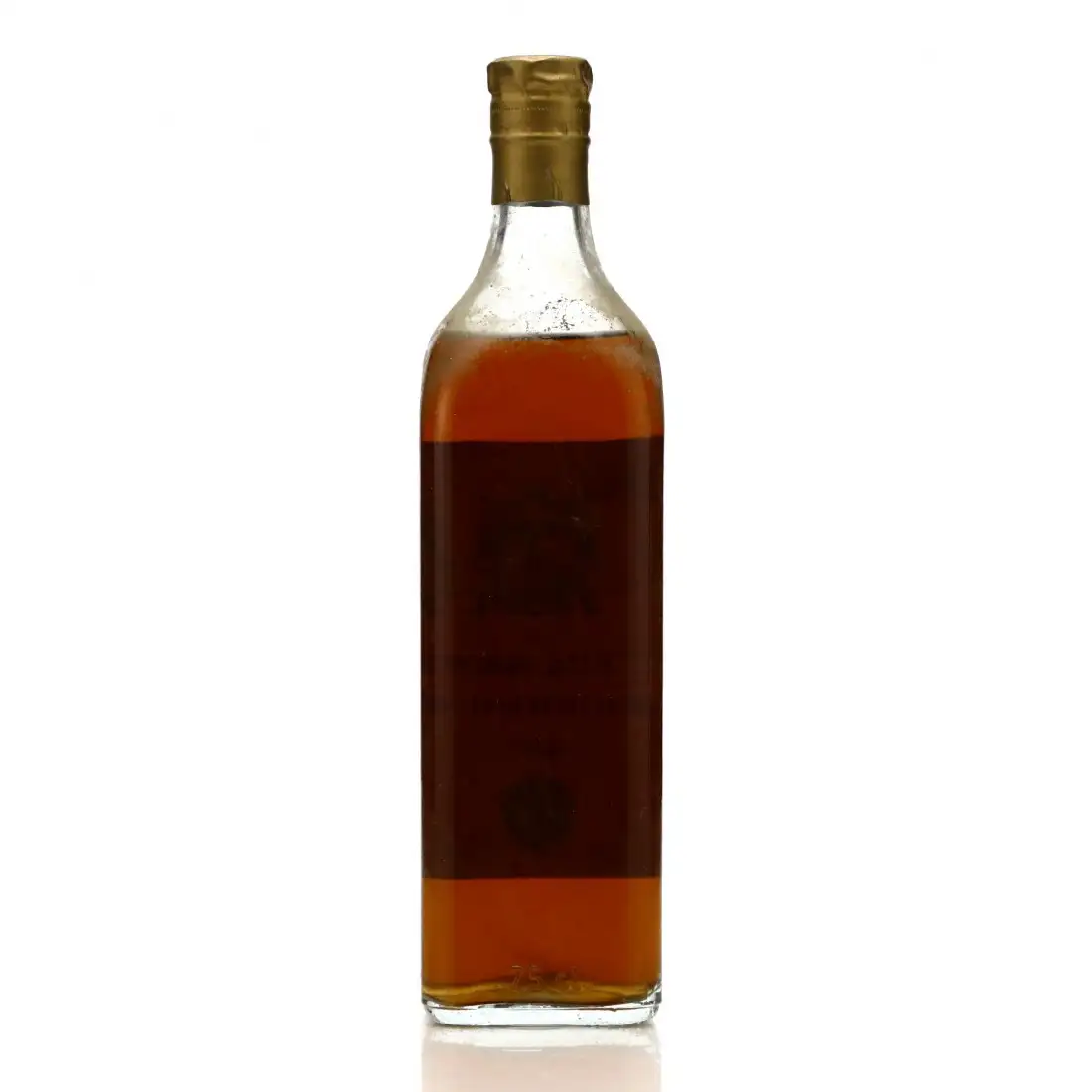 High resolution image of the bottle