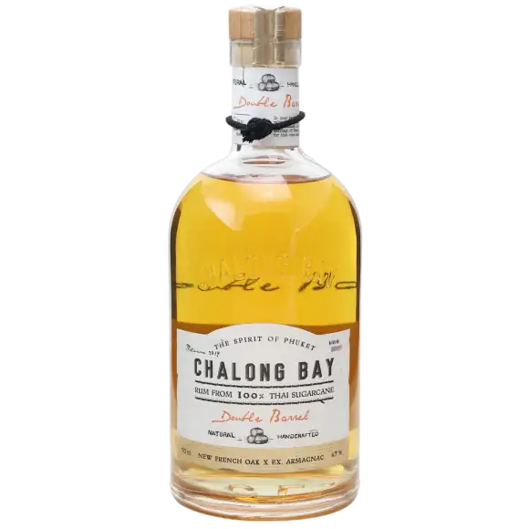 Image of the front of the bottle of the rum Chalong Bay Double Barrel