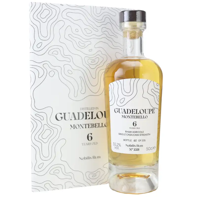 Image of the front of the bottle of the rumMontebello No. 22B