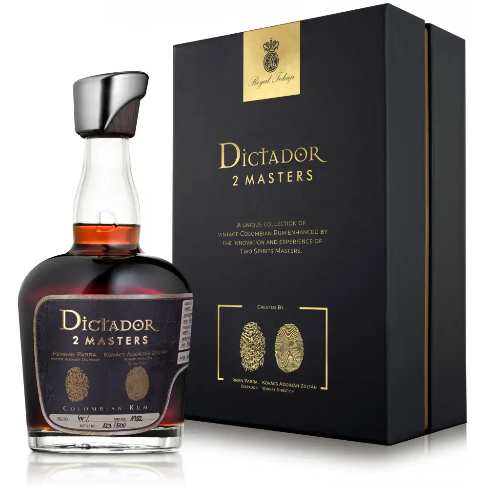 Image of the front of the bottle of the rum Dictador 2 Master 1982 (Parra & Zoltán)