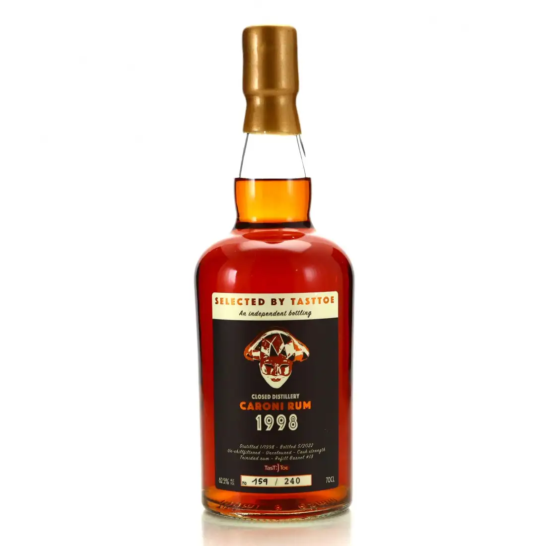 Image of the front of the bottle of the rum Selected by TASTTOE
