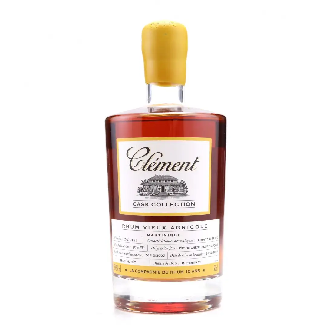 Image of the front of the bottle of the rum Clément Cask Collection