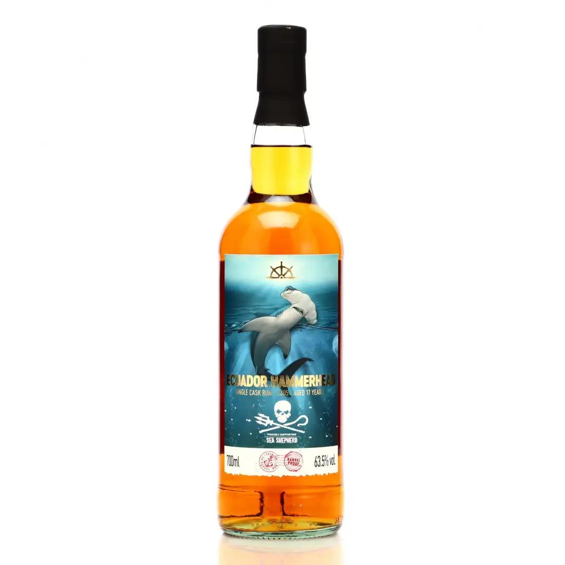 Image of the front of the bottle of the rum Flensburg Rum Company Ecuador Hammerhead - Sea Shepherd
