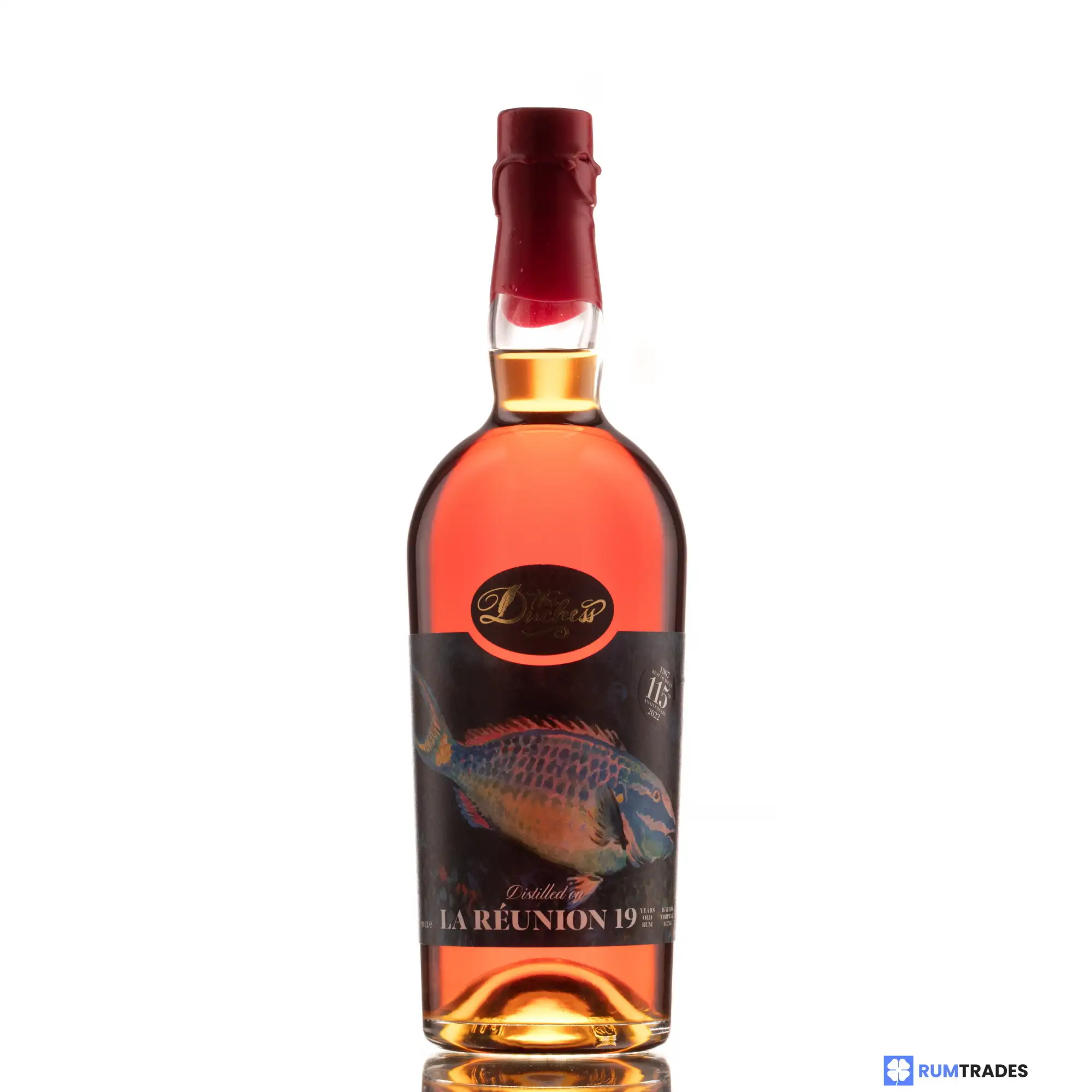 Image of the front of the bottle of the rum La Reunion 19
