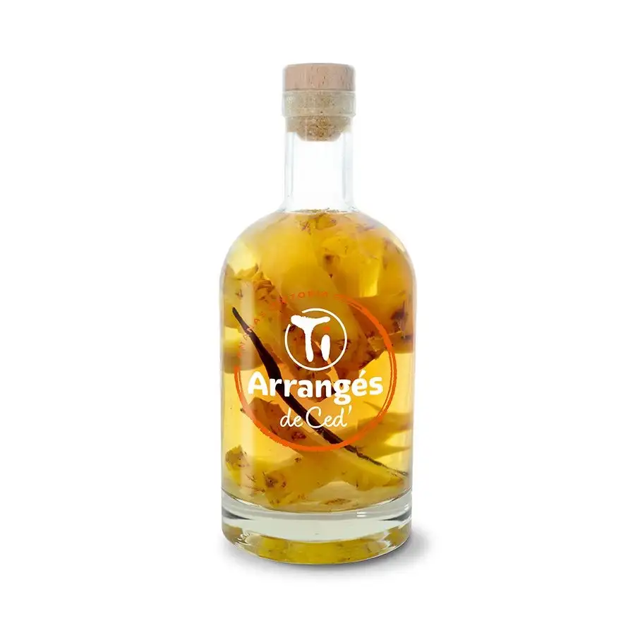 Image of the front of the bottle of the rum Ananas Victoria Les Rhums de Ced