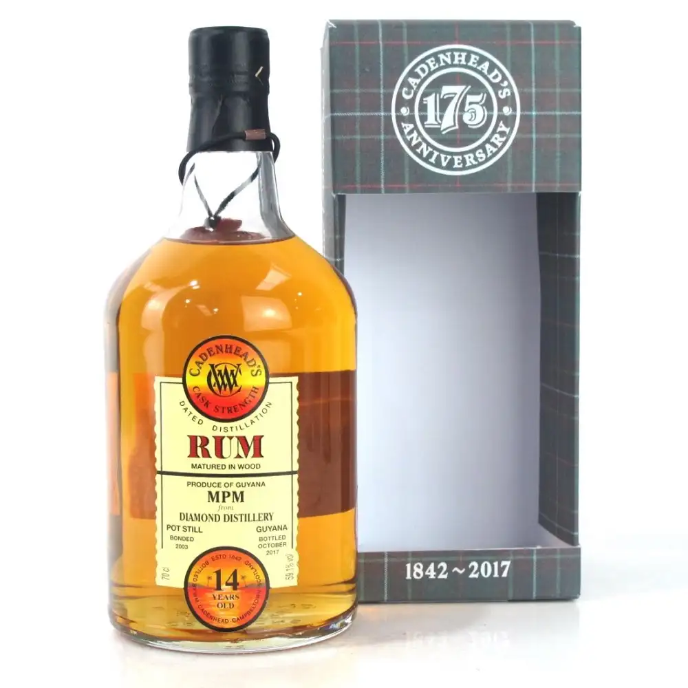 Image of the front of the bottle of the rum MPM