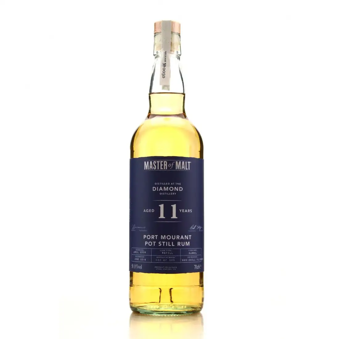 Image of the front of the bottle of the rum Master of Malt Diamond Port Mourant Pot Still Rum