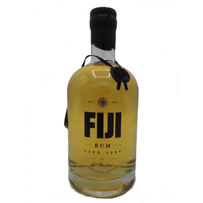 Image of the front of the bottle of the rum Fiji Rum