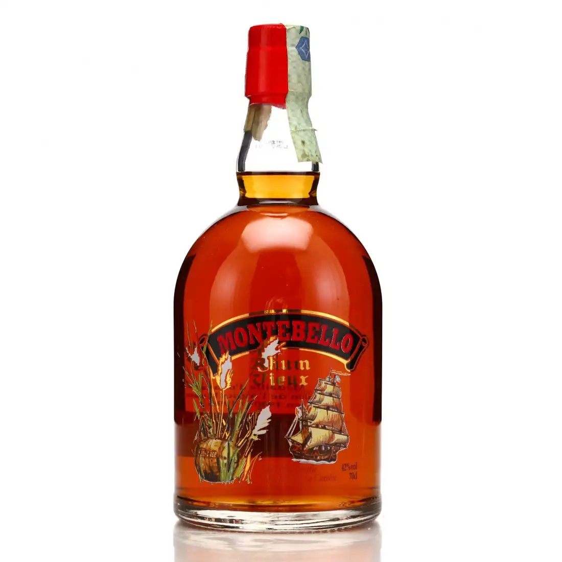Image of the front of the bottle of the rum Montebello Rhum Vieux Winch