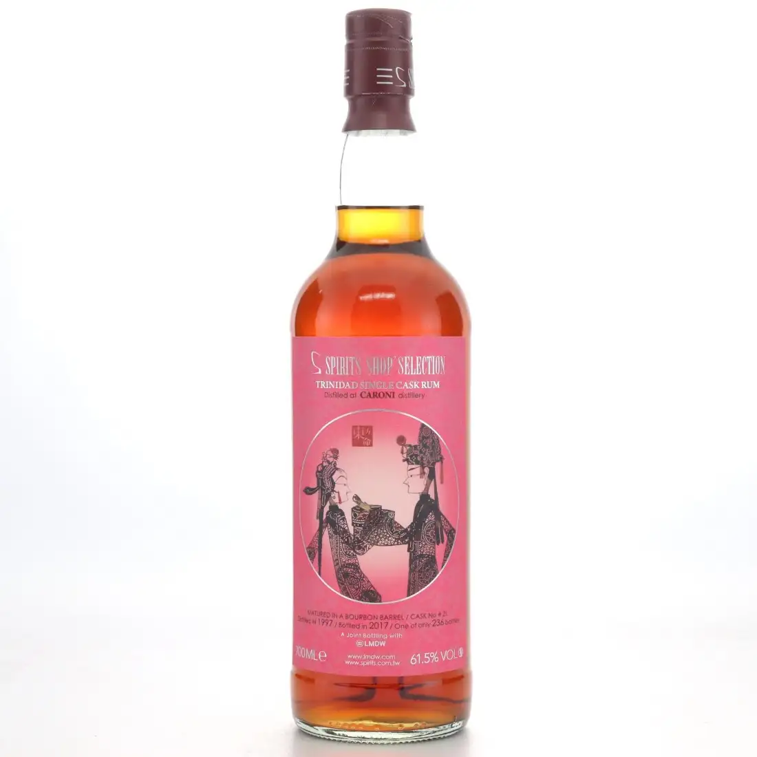 Image of the front of the bottle of the rum LMDW HTR