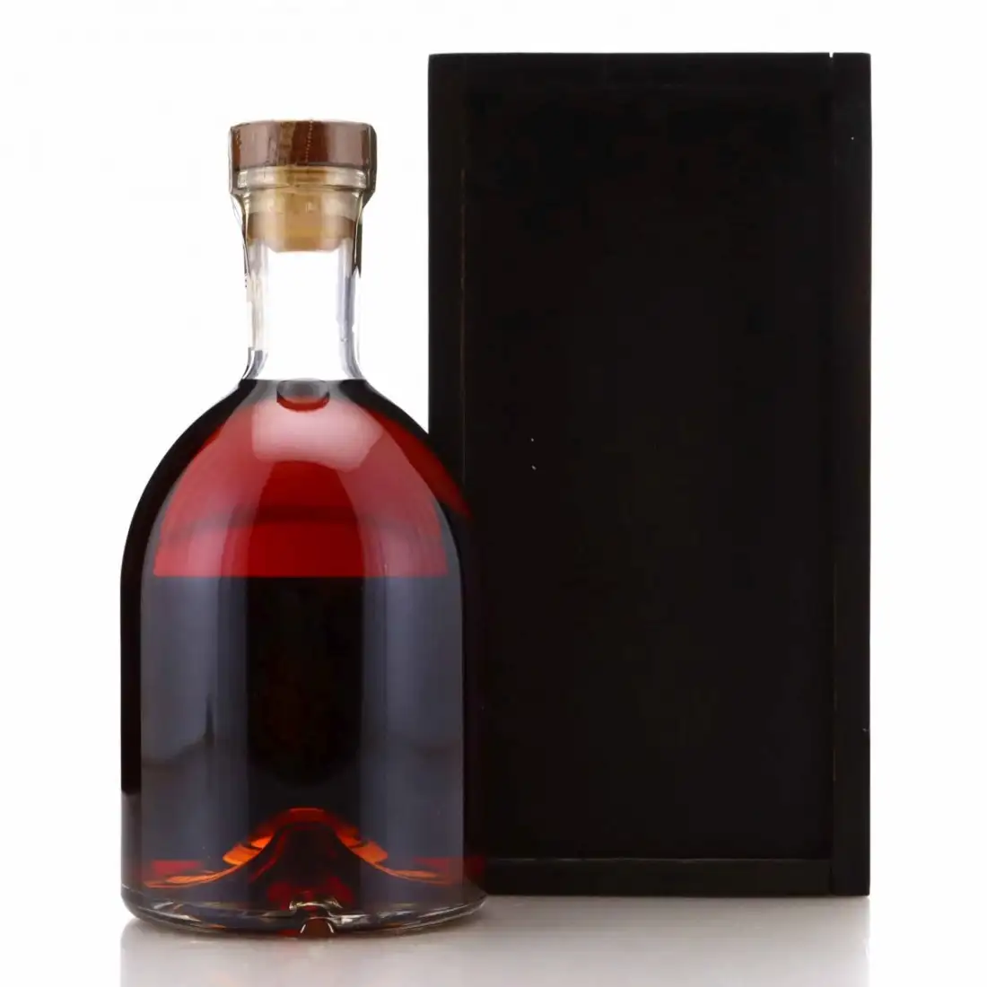 High resolution image of the bottle