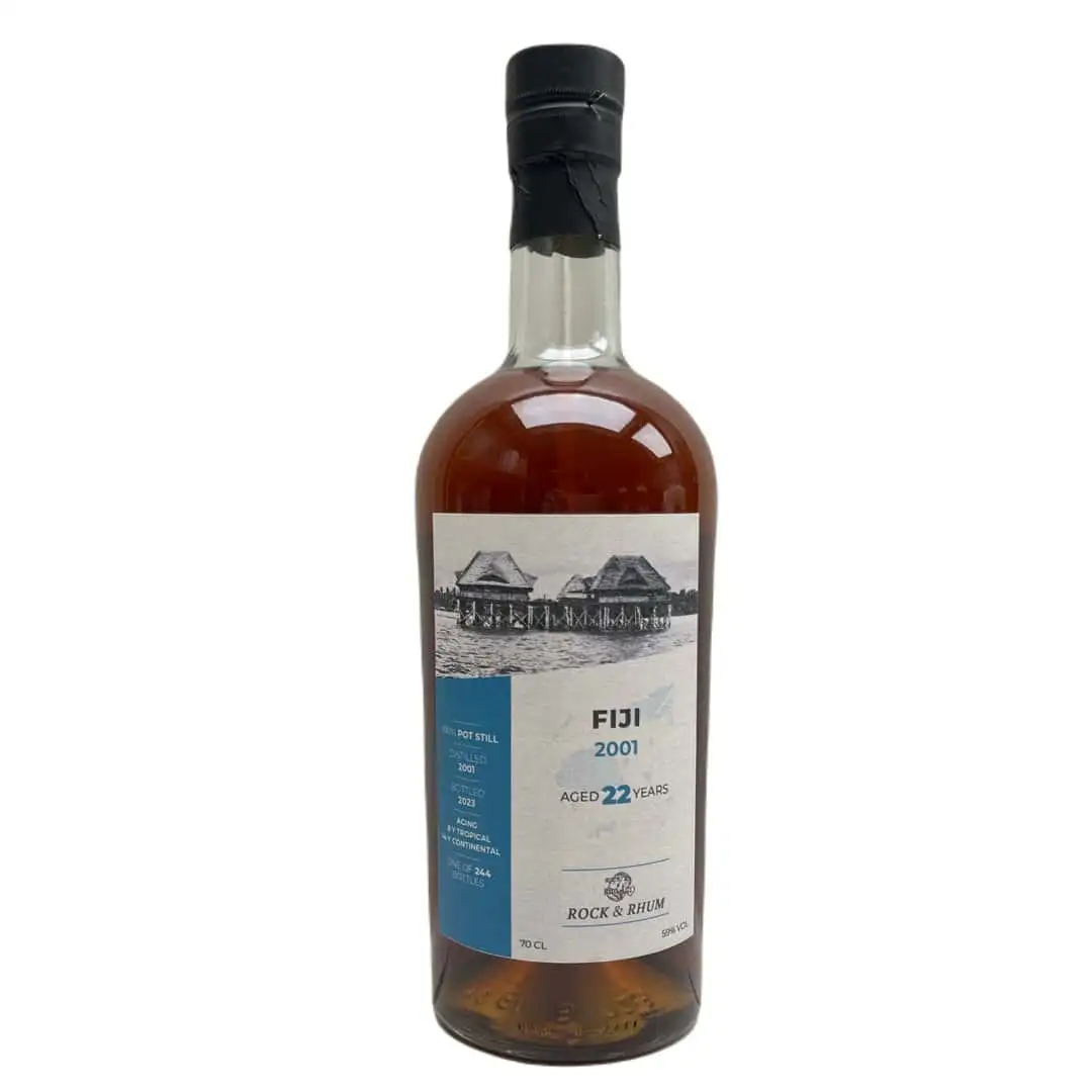 Bottle of Rock & Rhum Fiji