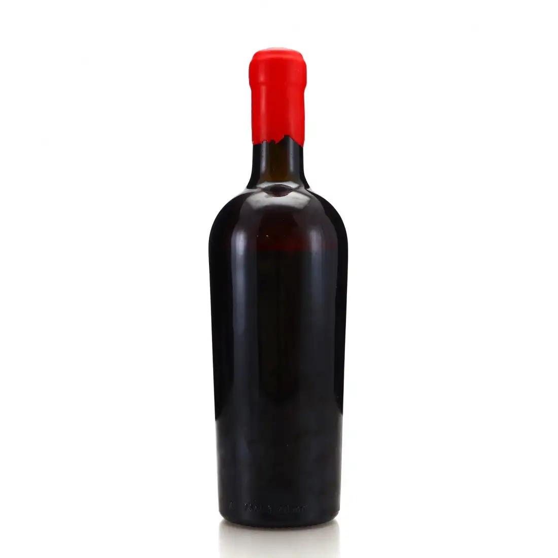 High resolution image of the bottle