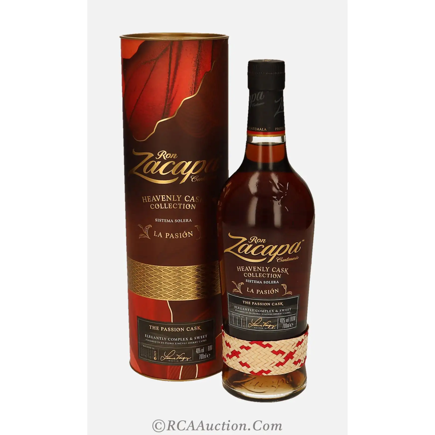 Image of the front of the bottle of the rum Ron Zacapa LA PASION (The Passion Cask)