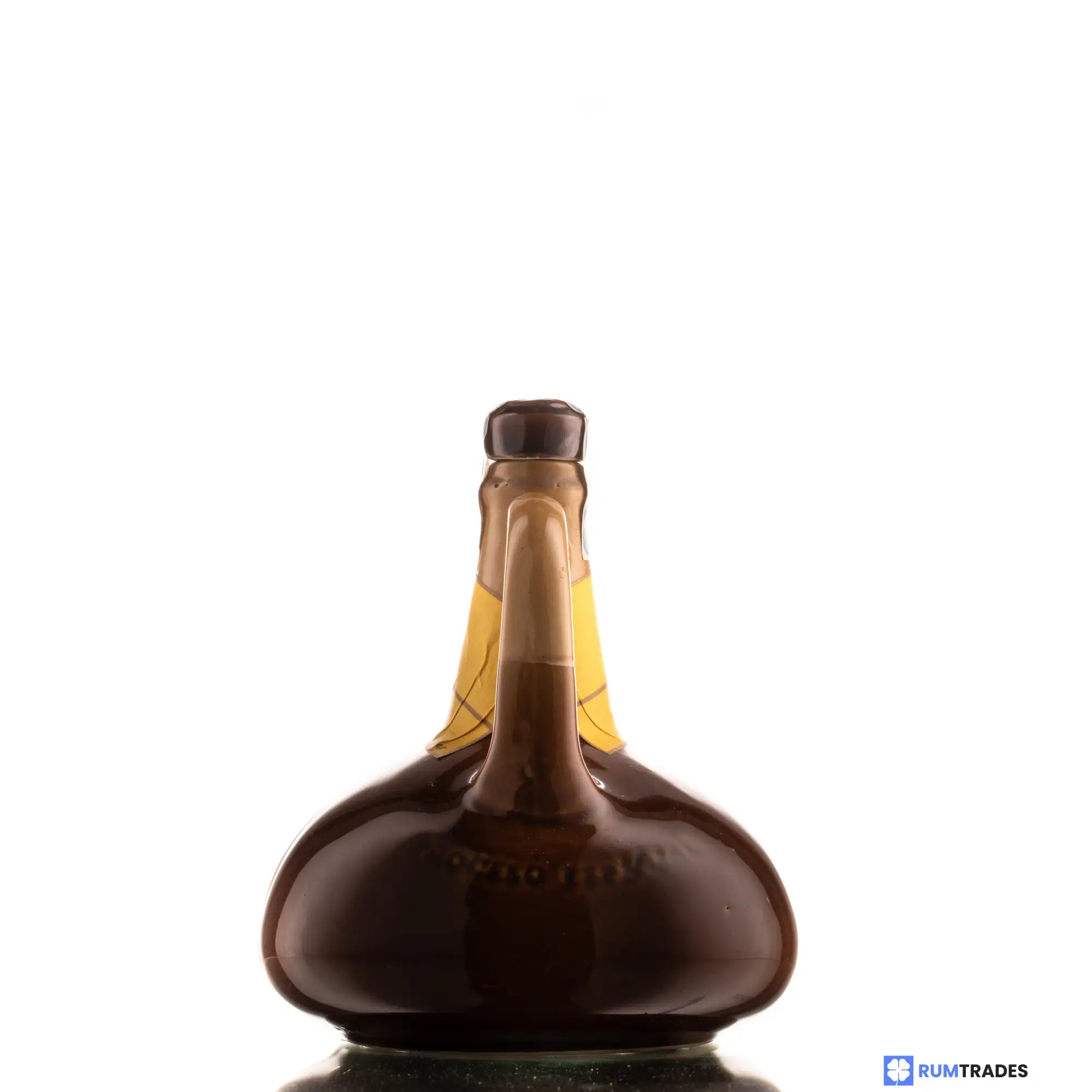 High resolution image of the bottle