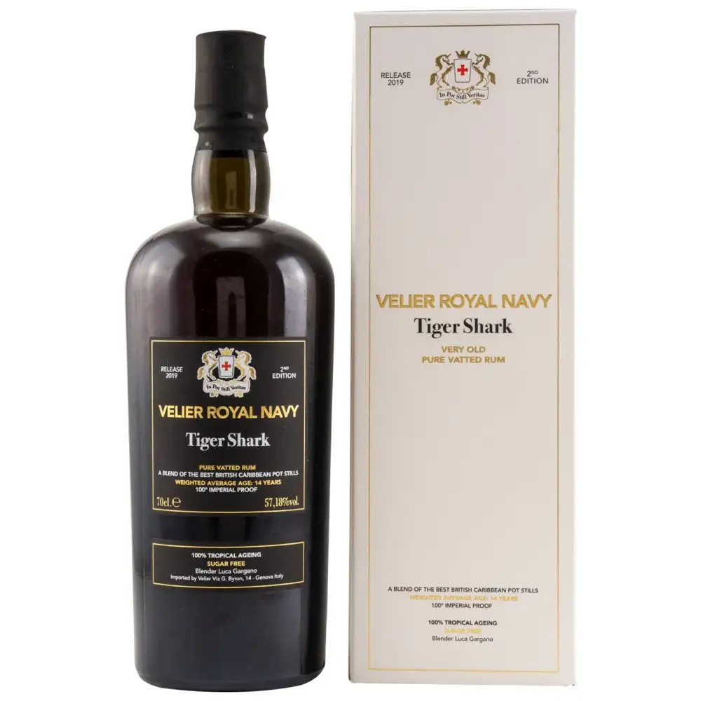 Image of the front of the bottle of the rum Royal Navy Tiger Shark