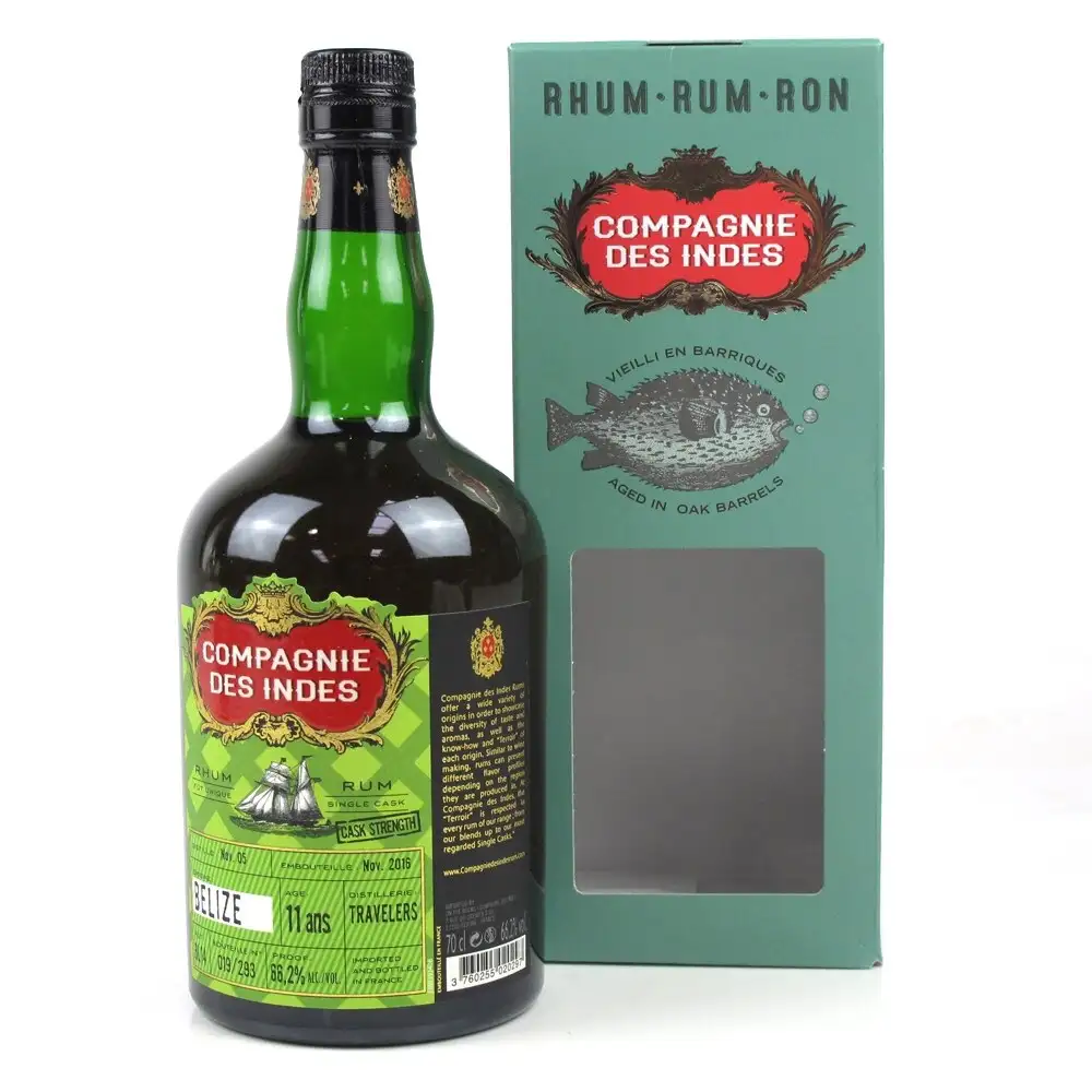 Image of the front of the bottle of the rum Belize