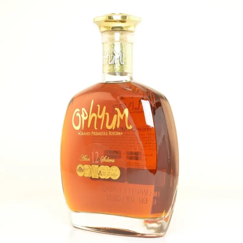 Image of the front of the bottle of the rumOphyum Años 12 Solera