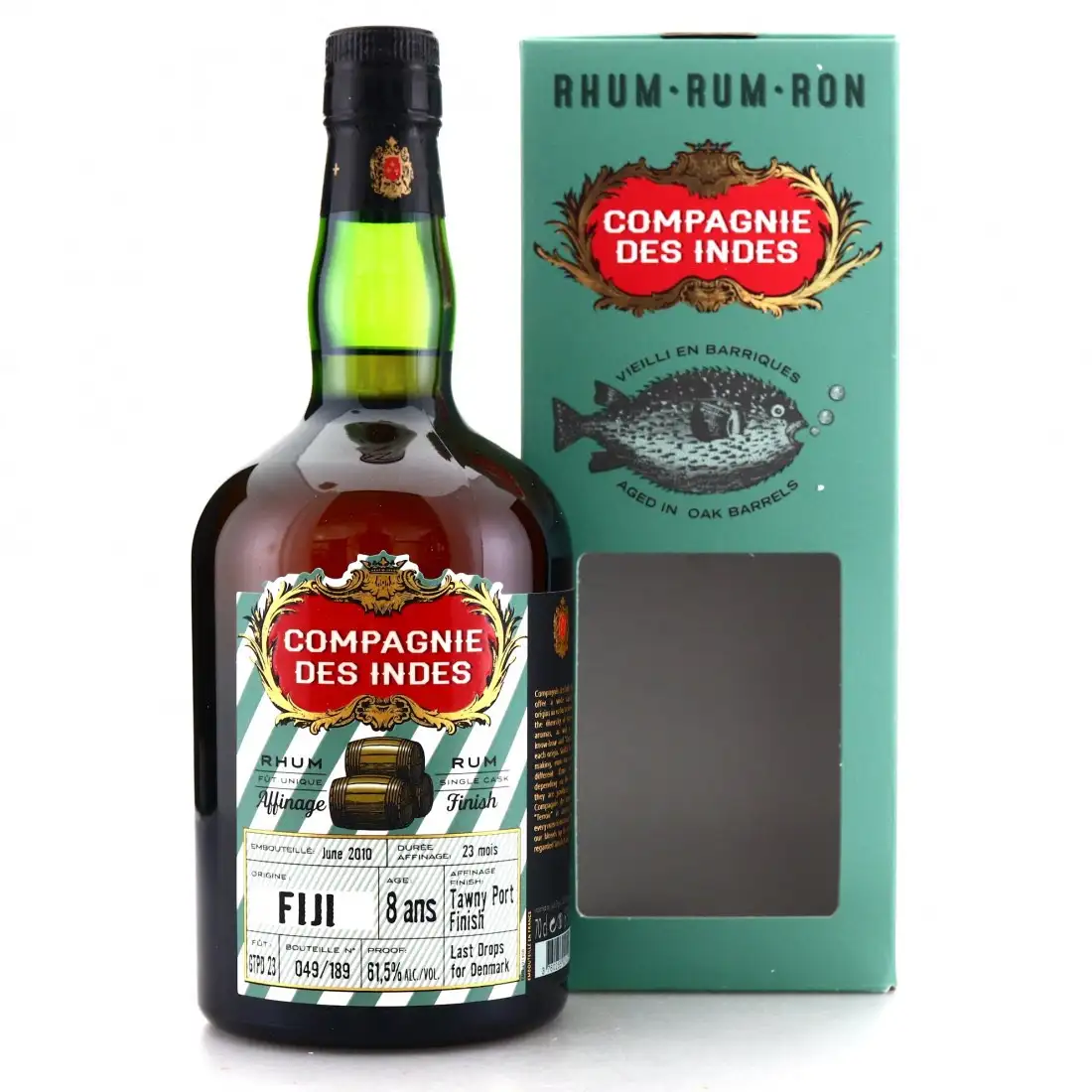 Image of the front of the bottle of the rum Fiji