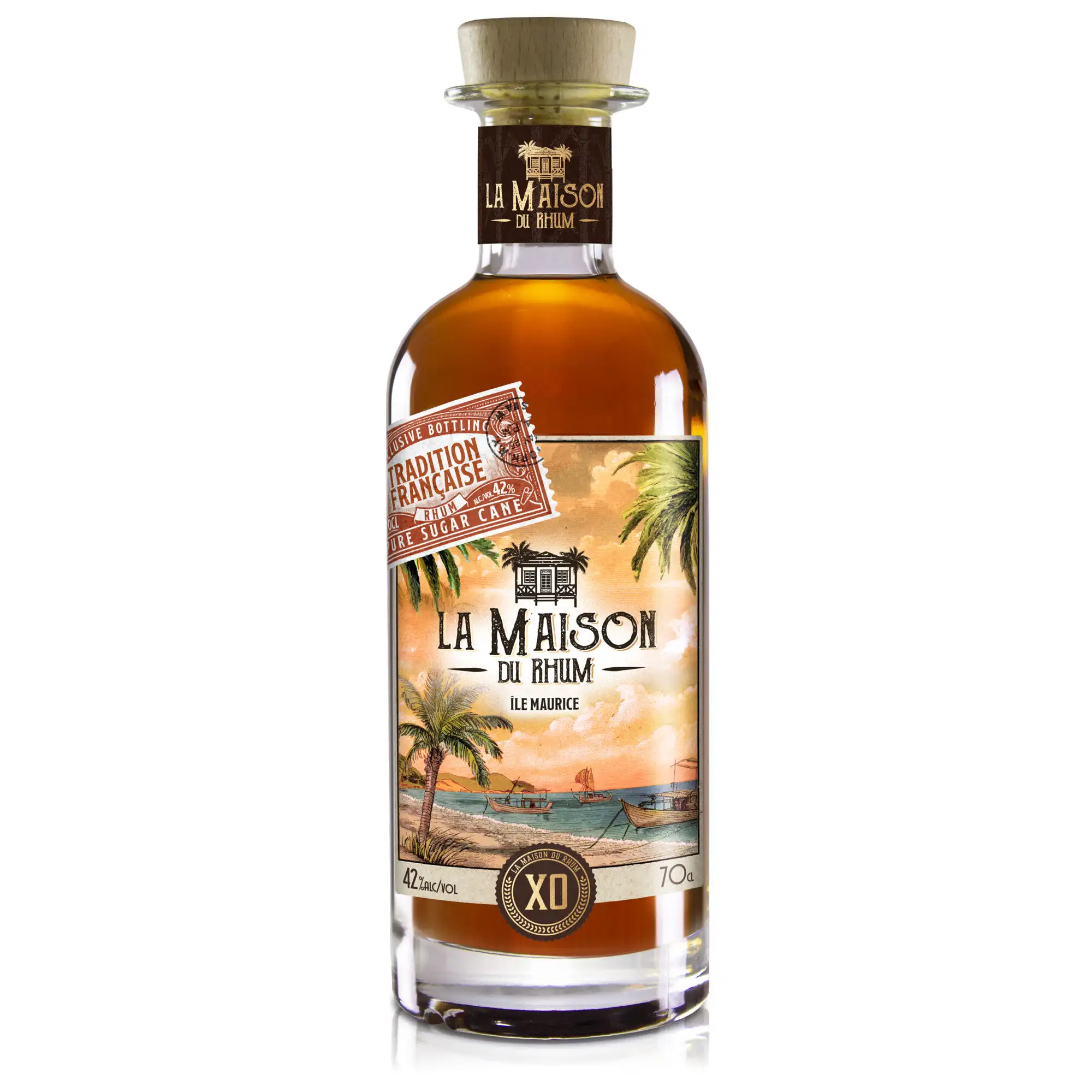 Image of the front of the bottle of the rumLa Maison du Rhum Île Maurice XO