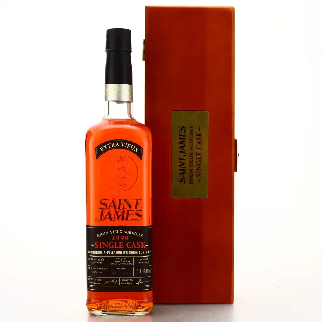 Image of the front of the bottle of the rum Single Cask