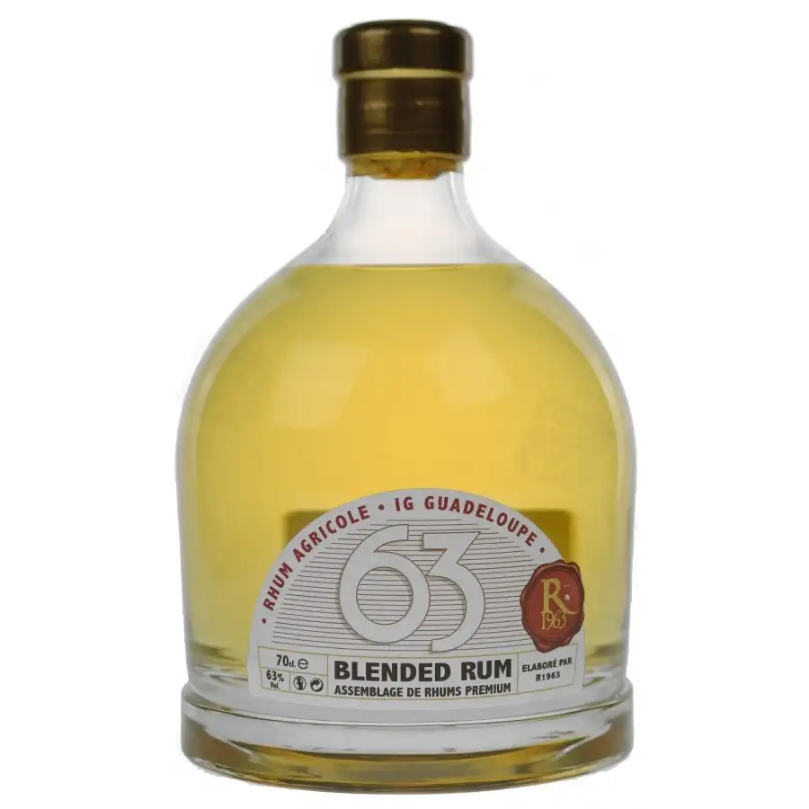 Image of the front of the bottle of the rum Montebello R.1963 “Blended Rum”