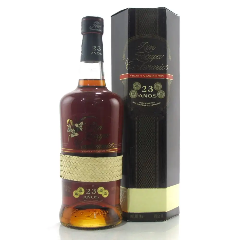 Image of the front of the bottle of the rum Ron Zacapa Centenario 23 Años