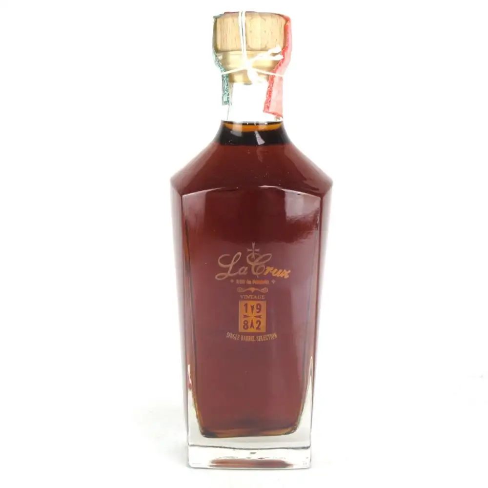 High resolution image of the bottle