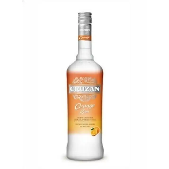 Image of the front of the bottle of the rumCruzan Orange