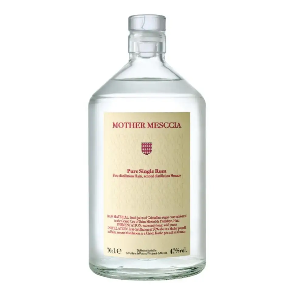 High resolution image of the bottle