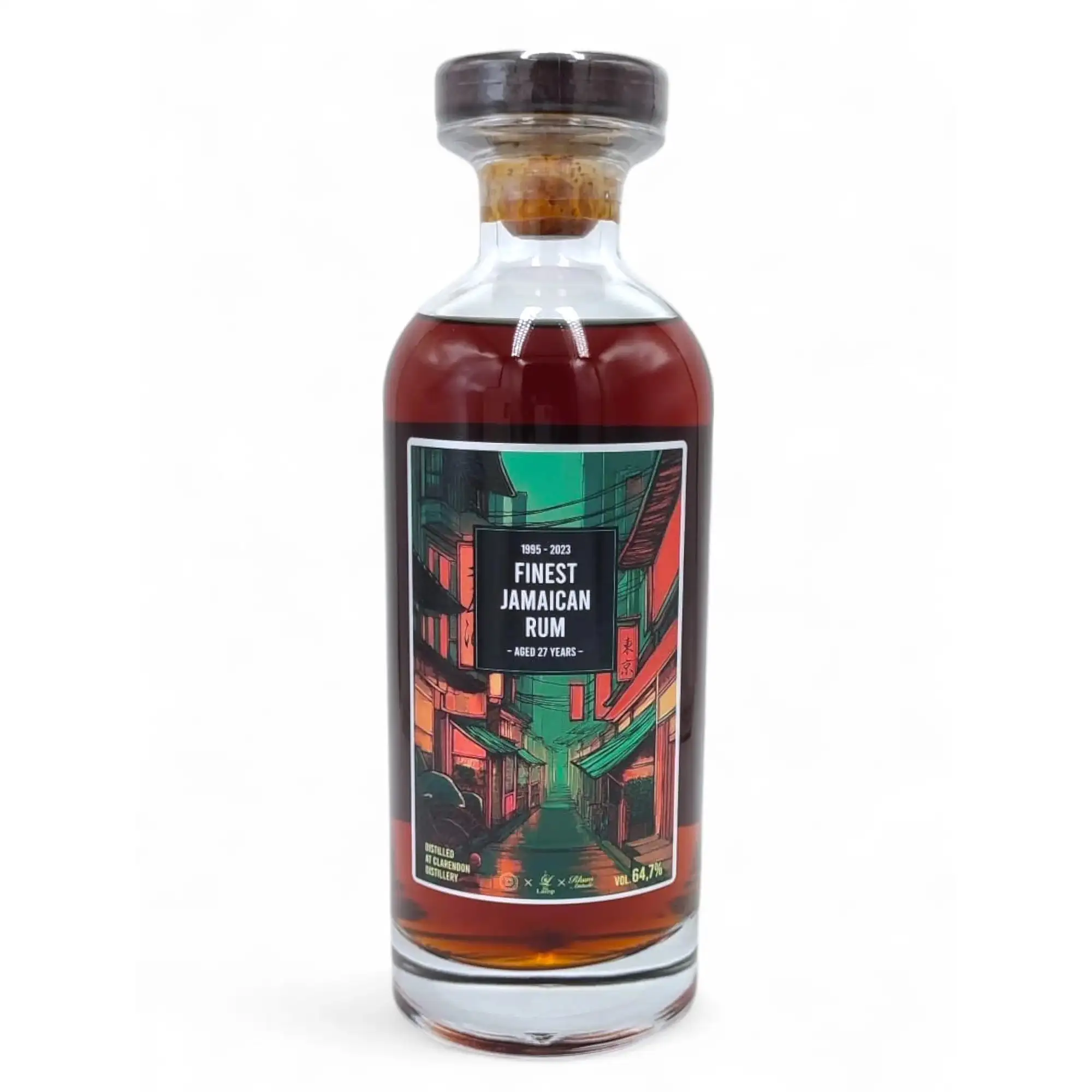 Bottle of Distilia Clarendon Finest Jamaican Rum (Rhum Attitude & Bar Lamp)