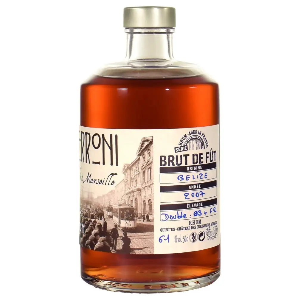 Image of the front of the bottle of the rum 2007