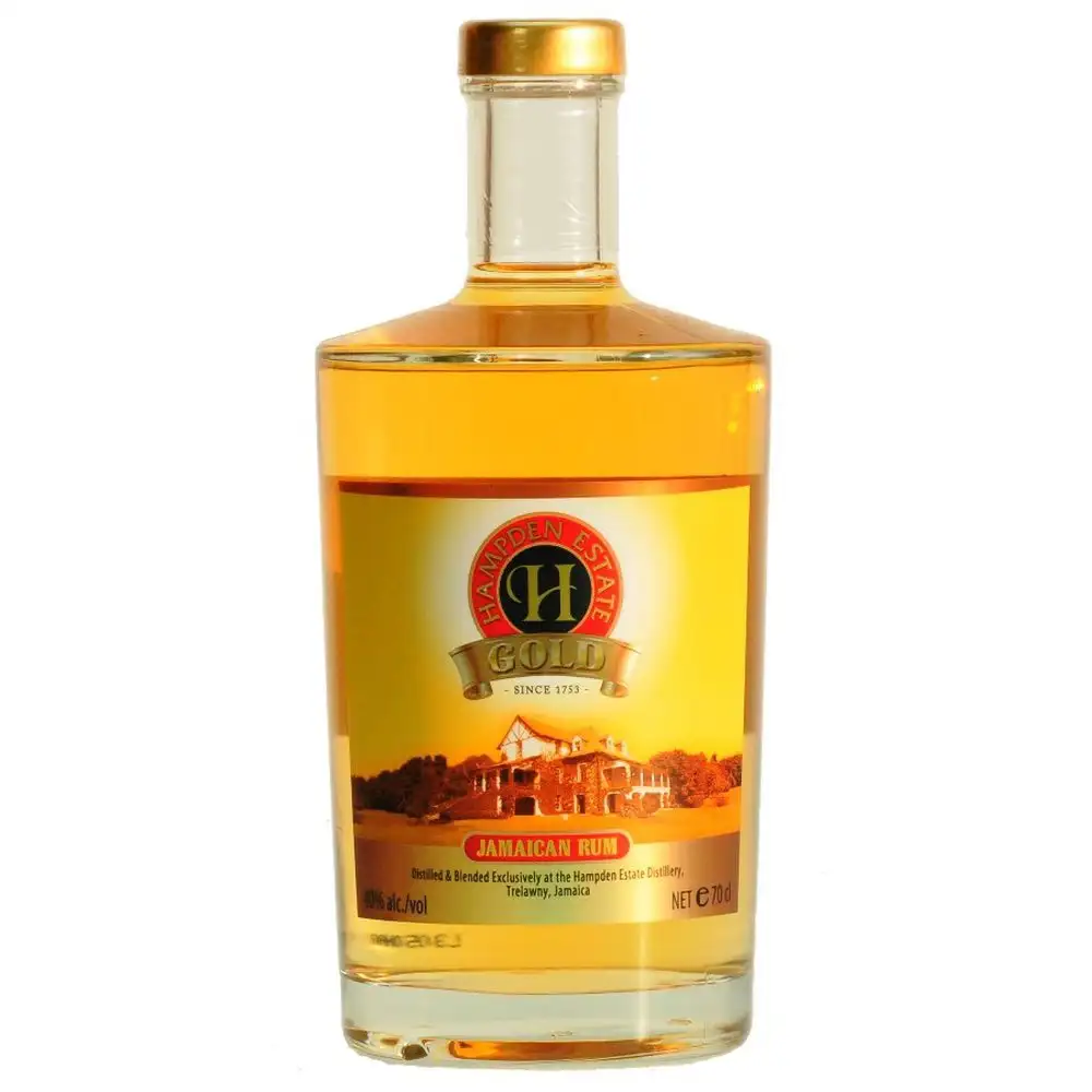 Image of the front of the bottle of the rumGold