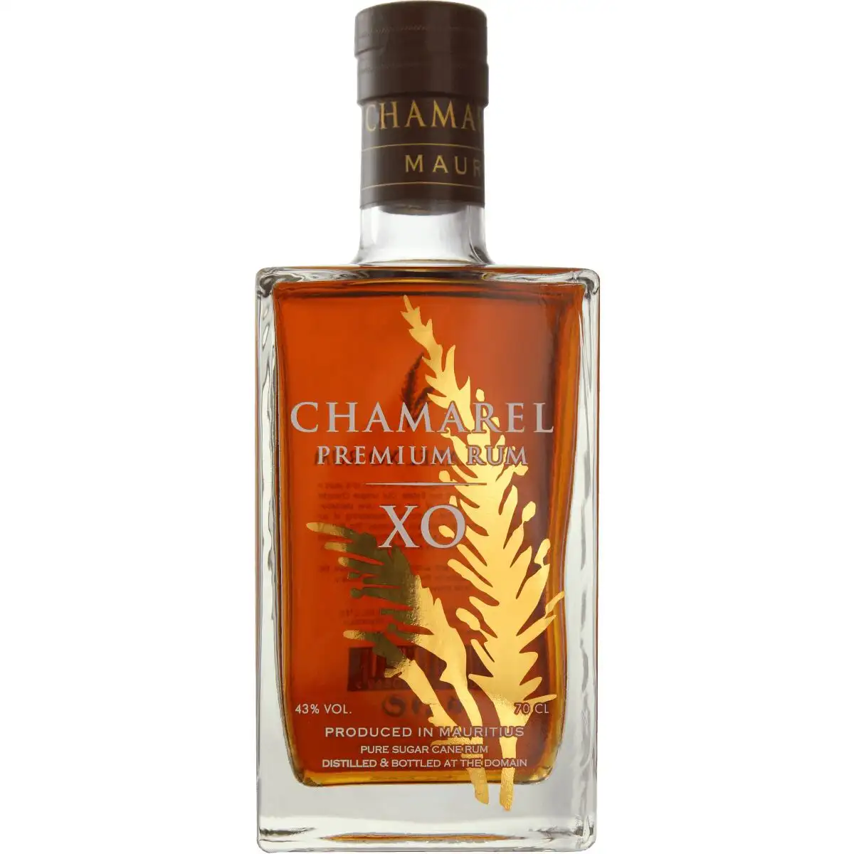 Image of the front of the bottle of the rumXO