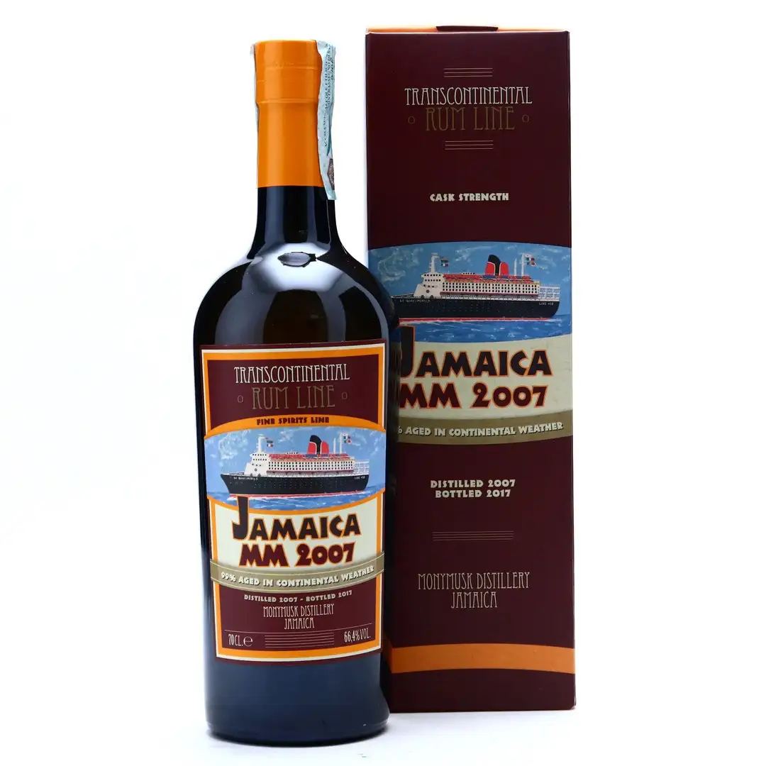 Image of the front of the bottle of the rum Jamaica