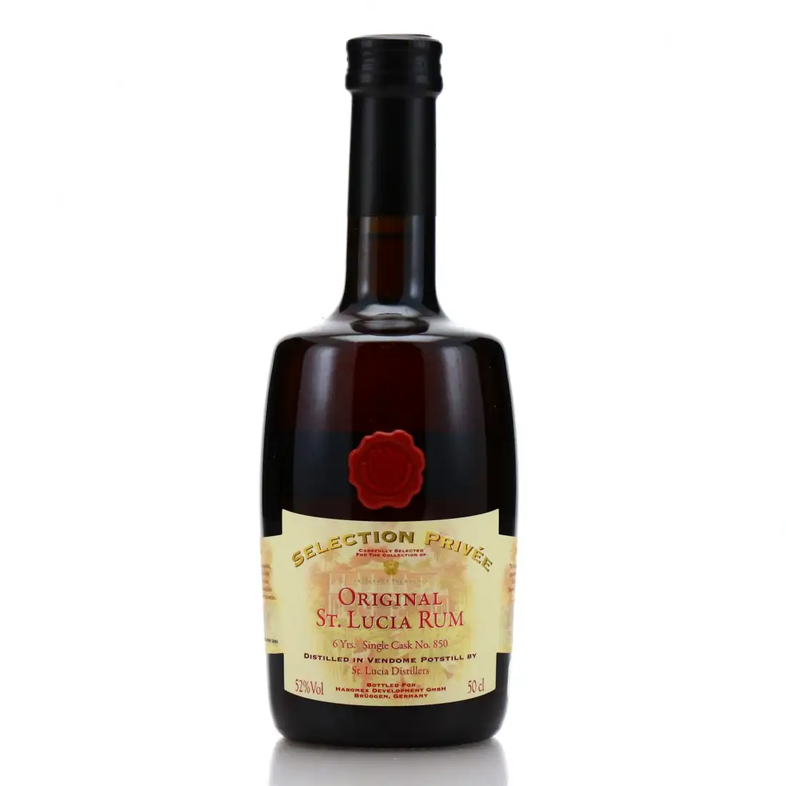 Image of the front of the bottle of the rum Secret Treasures The Selection Privée Vendome