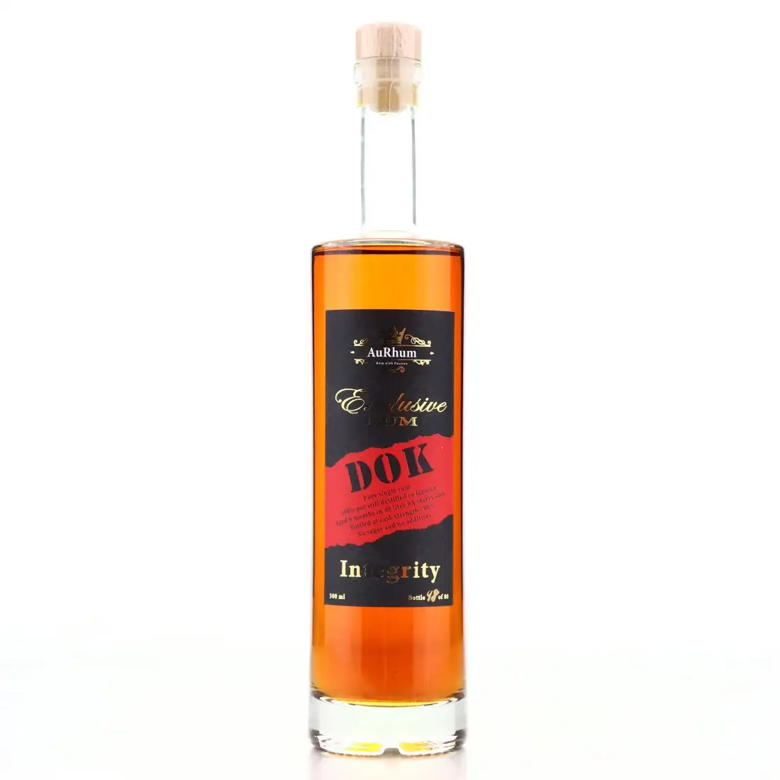 Image of the front of the bottle of the rum Integrity DOK