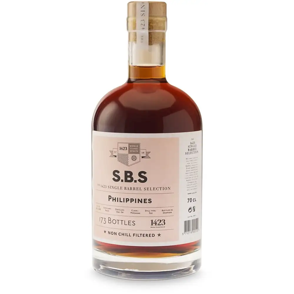 Image of the front of the bottle of the rum La Tondeña Distileria Bago S.B.S Philippines
